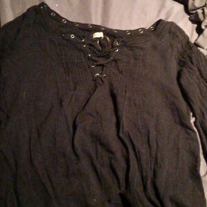 Women's Hollister shirt